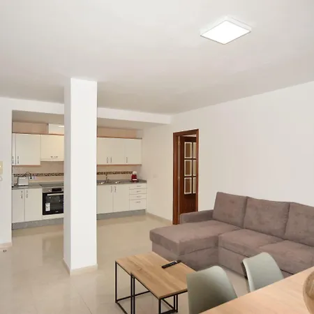 Apartamento En *